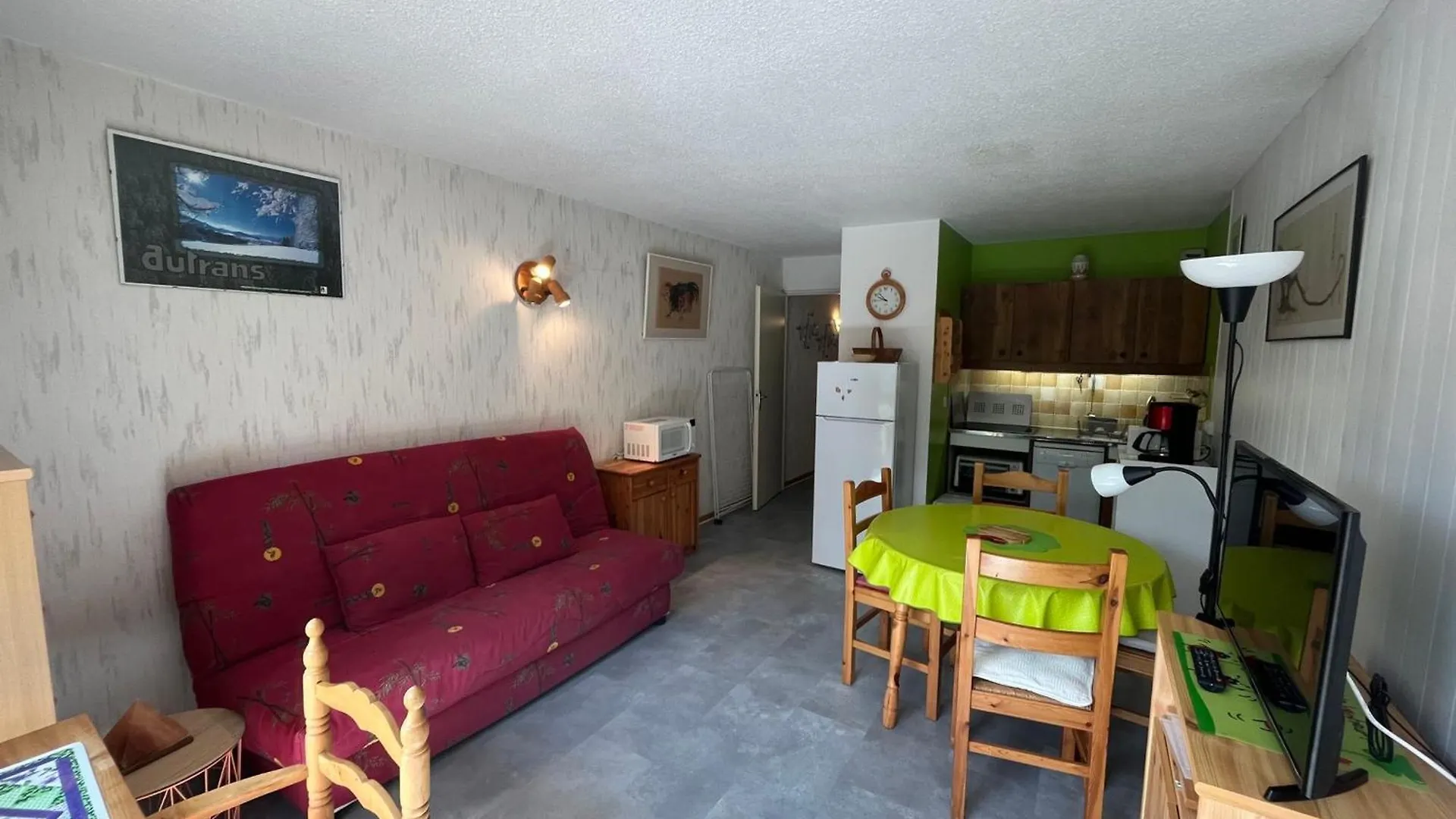 Apartment Appartement A Autrans, 39M², 6 Pers, Proche Pistes Et Village, Balcon Est, Parking Prive - Fr-1-737-42